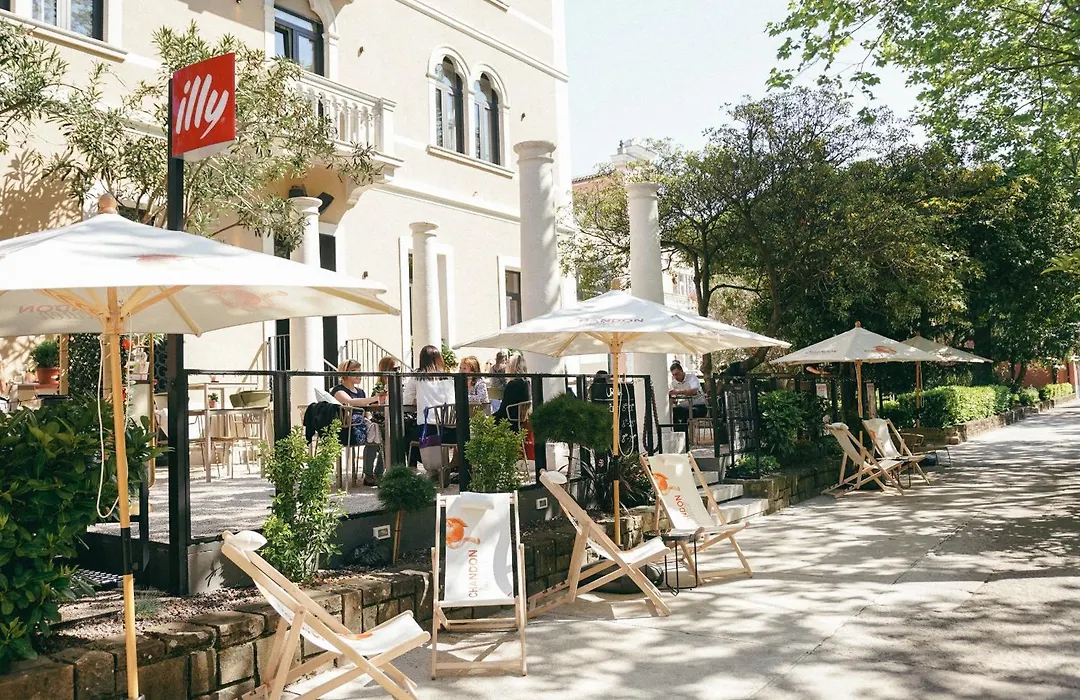 DeGrassi Boutique Garni Hotel Izola-1